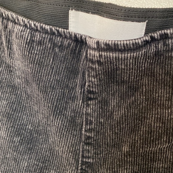 Newbury Kustom Mid-Rise Flare Stretch velvety corduroy like slip on   Pants med - Picture 9 of 16